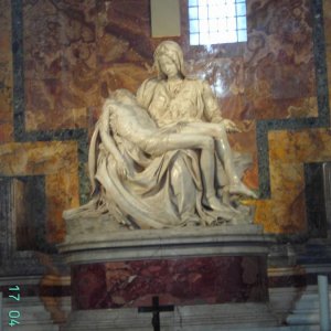 Pieta von Michelangelo