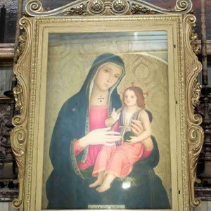 SS_Apostoli_Madonna_mit_Kind_von_Romano