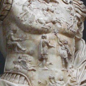 Die Machtsymbolik auf der Primaporta- Statue des Octavianus Augustus