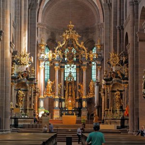 Hochaltar im Wormser Dom