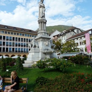 Bozen - Piazza Walther