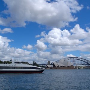 Sydney harbour bridge