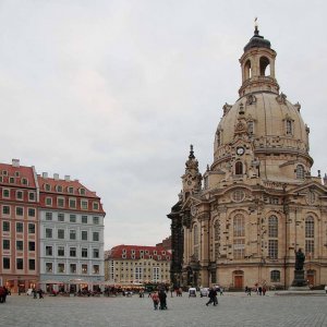 Dresden Frauenkirche spaetnachmittags
